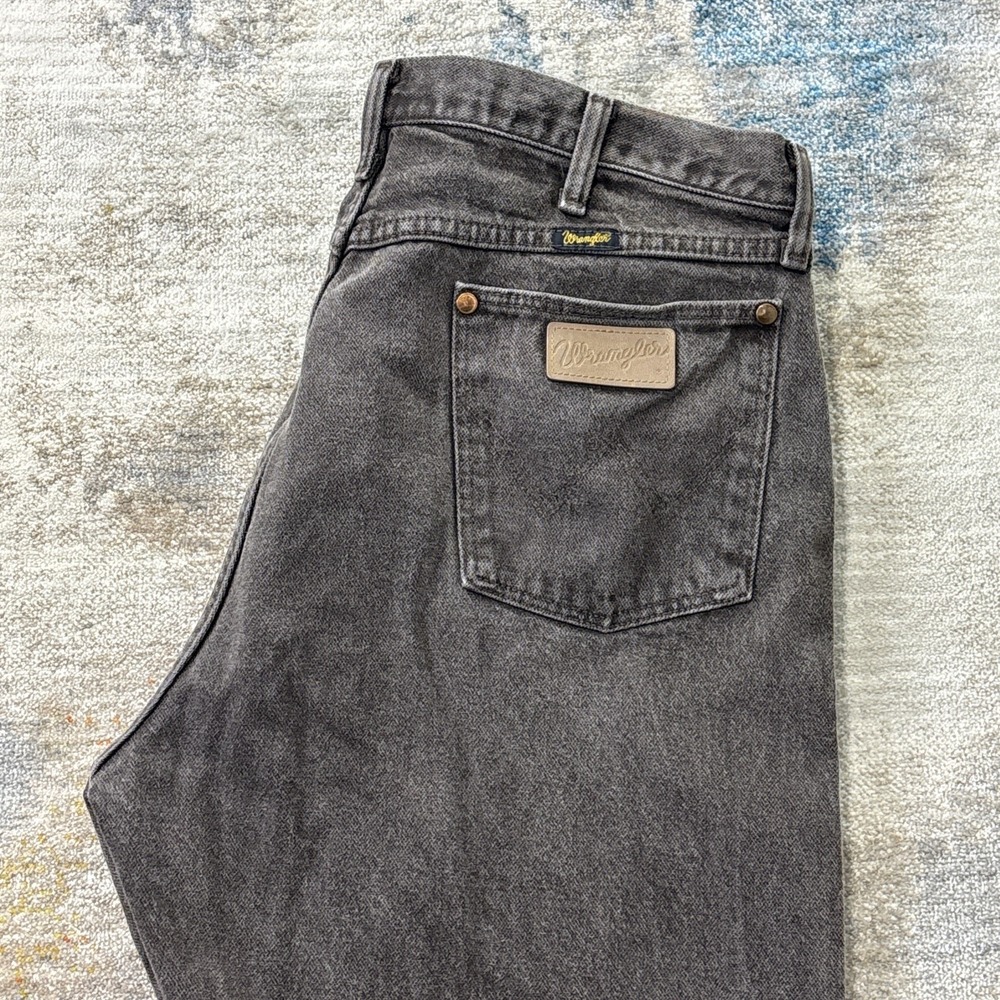 Vintage 80s 90s Wrangler Jeans Mens 38x32 Faded Black Gray Denim Straight Leg